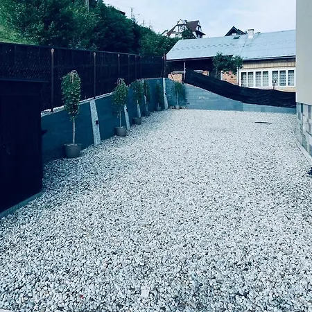Na Swierkowym Strychu Appartement *