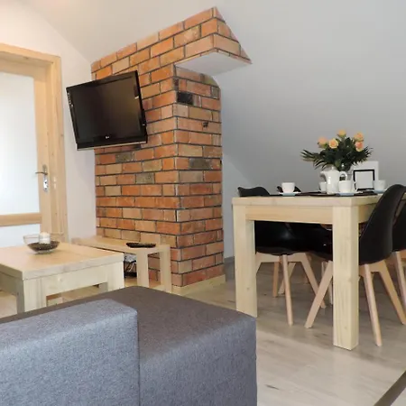 Na Swierkowym Strychu