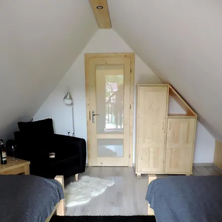 Na Swierkowym Strychu *